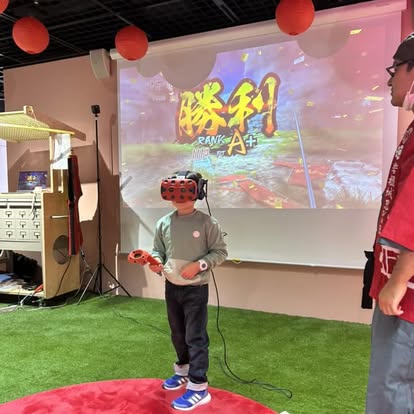 群馬県庁「からっ風パーク」でVR忍者体験。